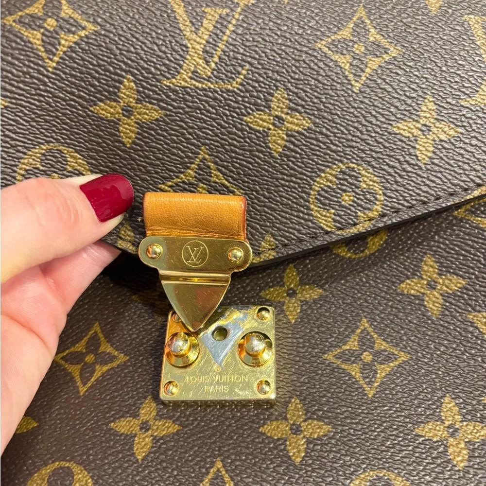 Louis Vuitton questions leave
